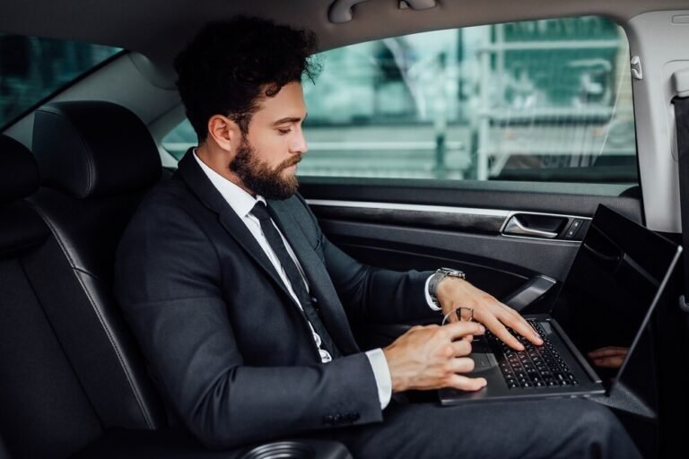 Euston Station Taxi: Reliable Transfers to Heathrow, Gatwick and Beyond